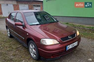Хэтчбек Opel Astra 1998 в Надворной