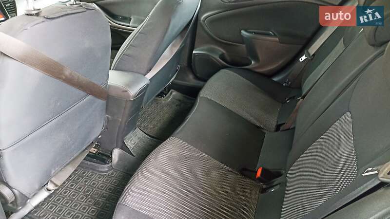 Универсал Opel Astra 2017 в Ахтырке