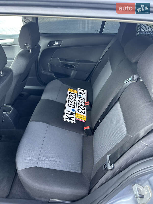 Універсал Opel Astra 2005 в Золочеві фото 42 Універсал Opel Astra 2005 в Золочеві