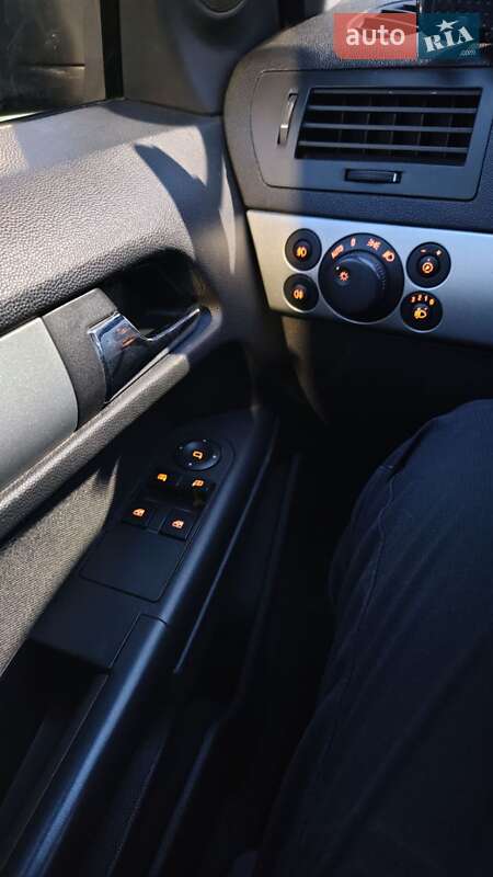 Универсал Opel Astra 2009 в Могилев-Подольске фото 15 Универсал Opel Astra 2009 в Могилев-Подольске
