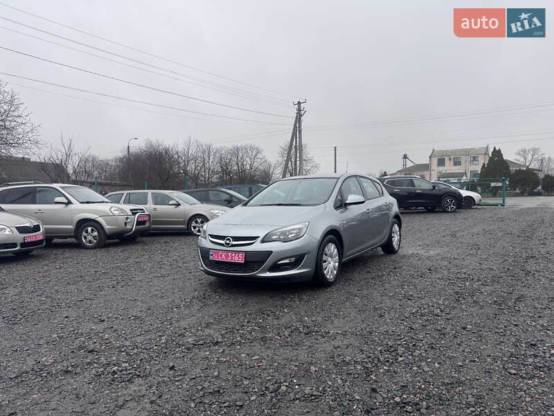 Opel Astra 2015