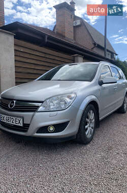 Универсал Opel Astra 2008 в Баре