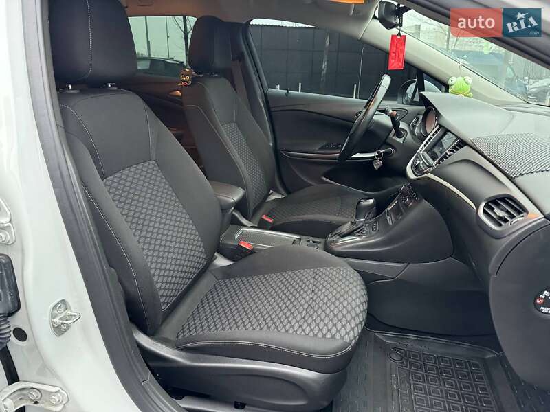 Универсал Opel Astra 2020 в Киеве фото 11 Универсал Opel Astra 2020 в Киеве