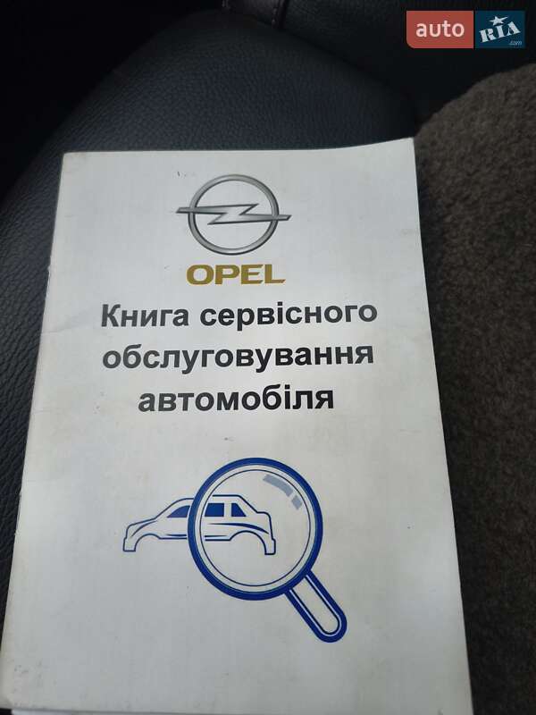 Універсал Opel Astra 2012 в Калуші