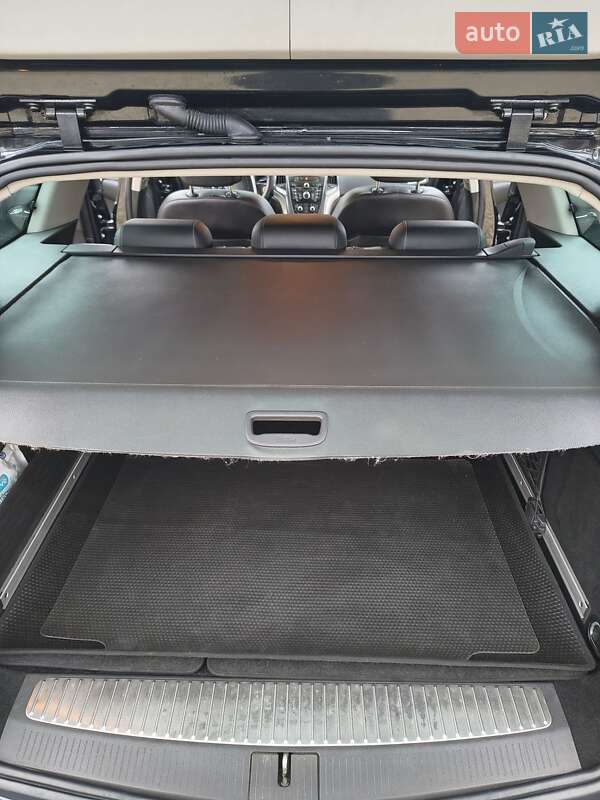 Універсал Opel Astra 2012 в Калуші