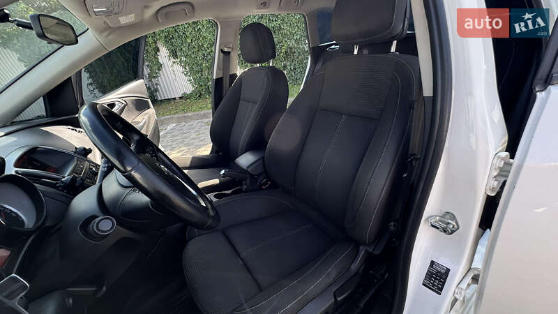 Универсал Opel Astra 2014 в Ивано-Франковске