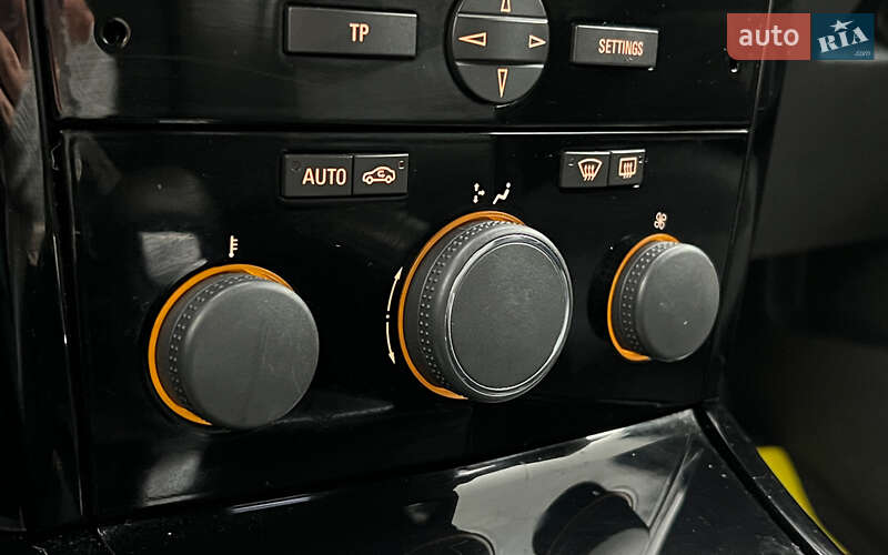 Універсал Opel Astra 2010 в Львові