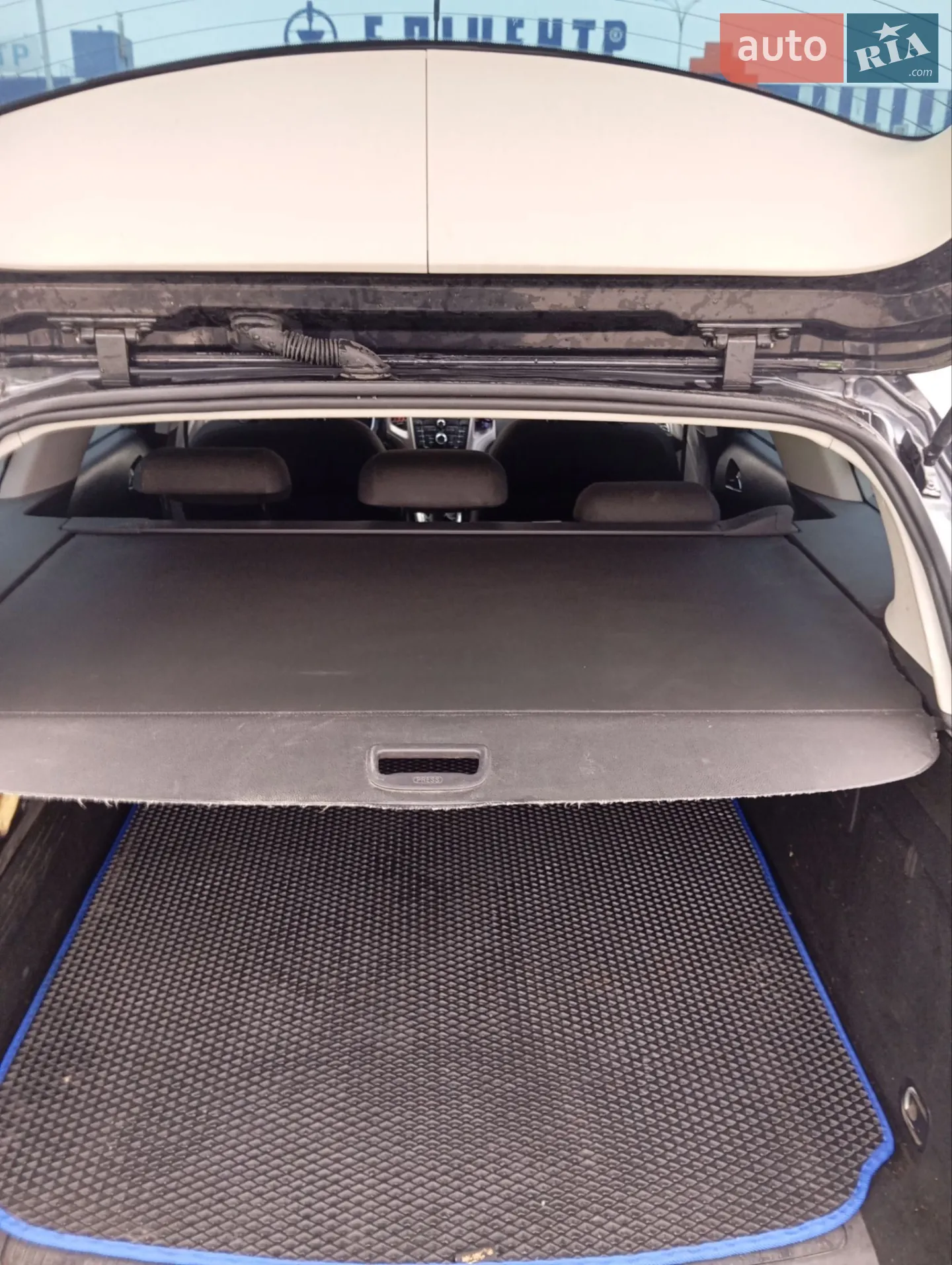 2011 Opel Astra - мініатюра 19