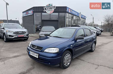 Седан Opel Astra 2004 в Запорожье
