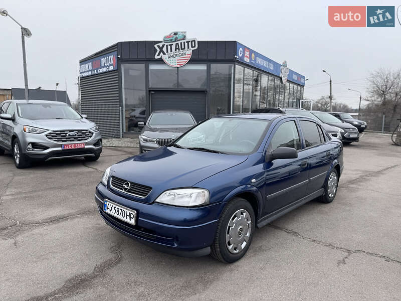 Opel Astra 2004