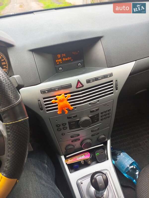 Хэтчбек Opel Astra 2009 в Киеве фото 8 Хэтчбек Opel Astra 2009 в Киеве