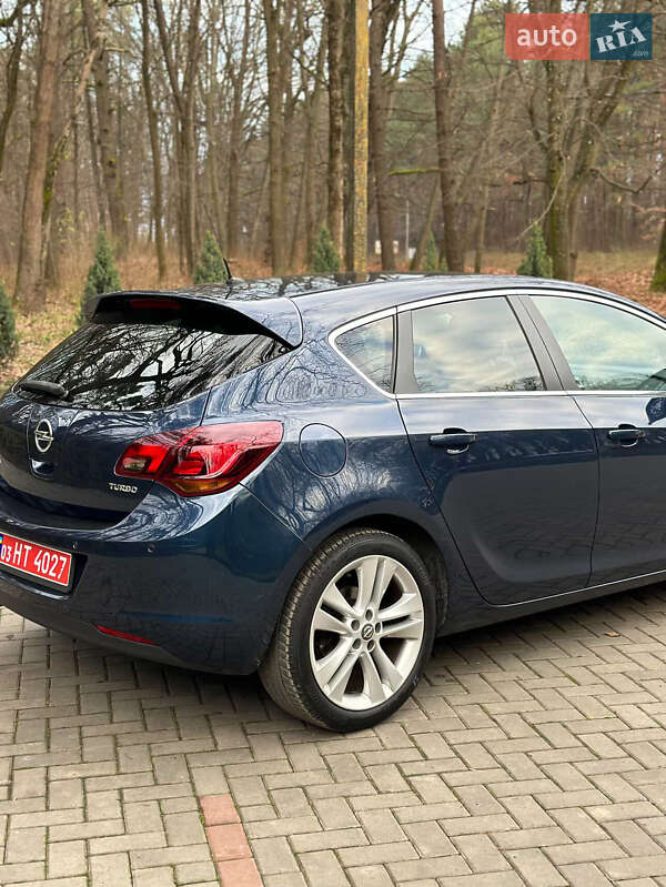 Хэтчбек Opel Astra 2011 в Луцке фото 5 Хэтчбек Opel Astra 2011 в Луцке