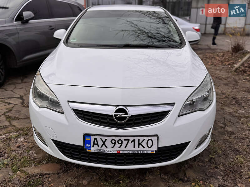 Хэтчбек Opel Astra 2009 в Харькове фото 20 Хэтчбек Opel Astra 2009 в Харькове