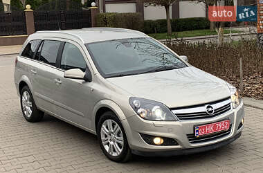 Универсал Opel Astra 2008 в Белой Церкви