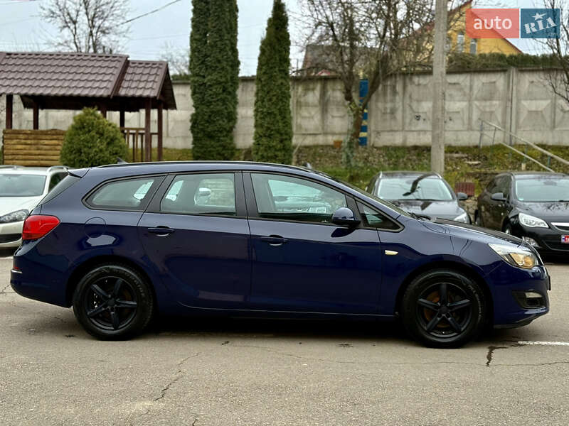 Универсал Opel Astra 2014 в Ровно фото 6 Универсал Opel Astra 2014 в Ровно