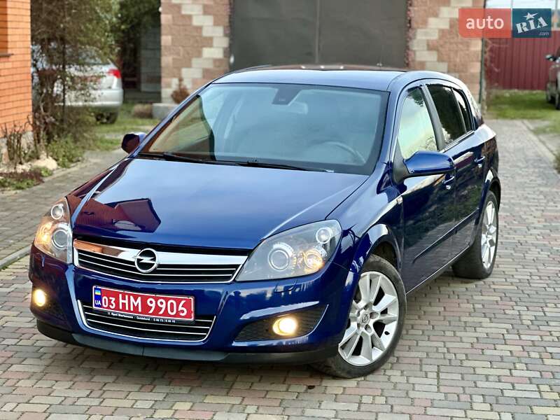 Opel Astra 2009 Opel Astra 2009