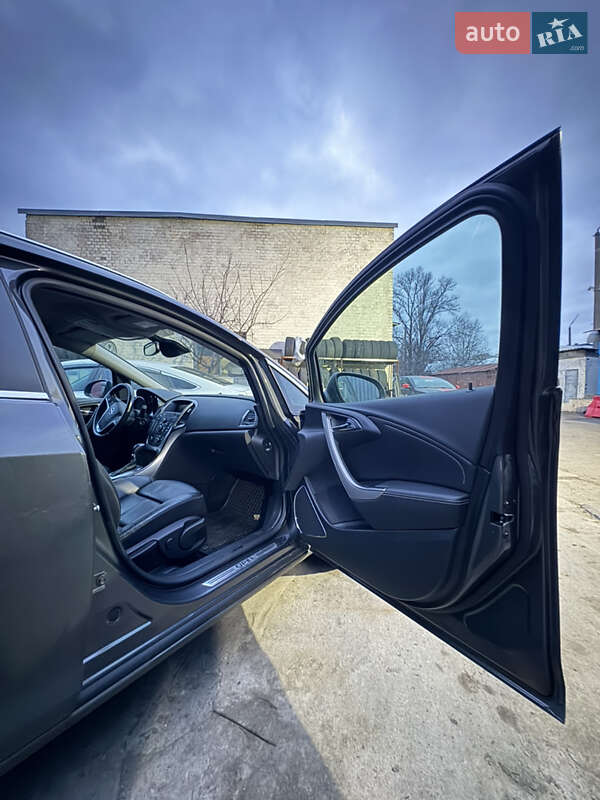 Универсал Opel Astra 2012 в Киеве фото 21 Универсал Opel Astra 2012 в Киеве