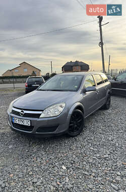 Універсал Opel Astra 2006 в Львові