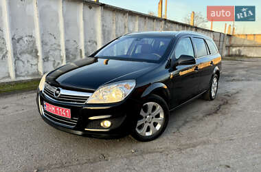 Универсал Opel Astra 2009 в Сумах