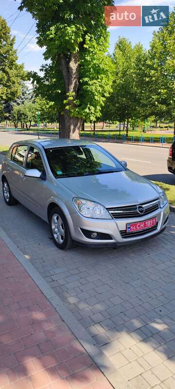 Хэтчбек Opel Astra 2007 в Могилев-Подольске фото 7 Хэтчбек Opel Astra 2007 в Могилев-Подольске