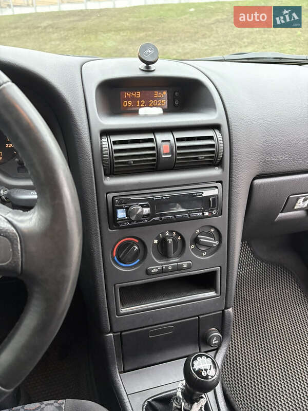 Хетчбек Opel Astra 1999 в Обухові