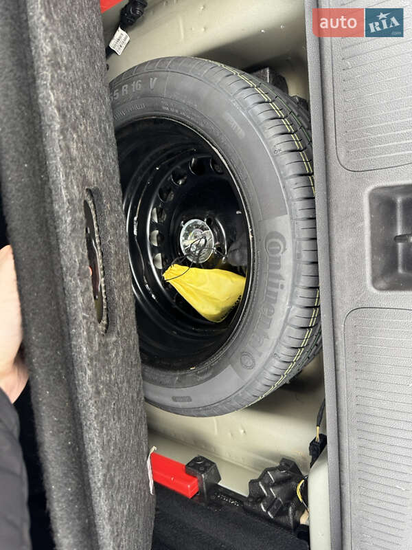 Универсал Opel Astra 2018 в Хмельницком фото 15 Универсал Opel Astra 2018 в Хмельницком