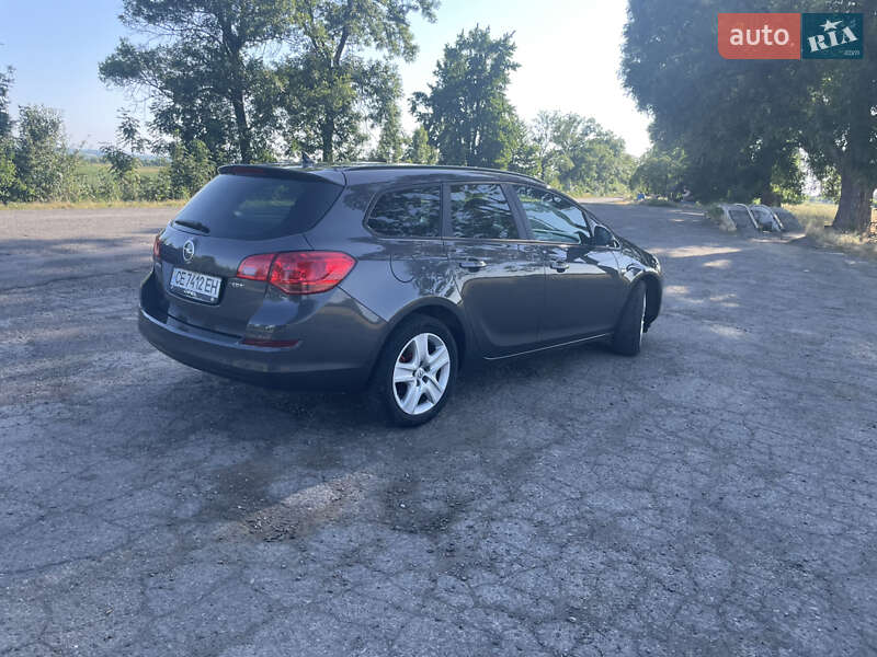 Универсал Opel Astra 2011 в Банилове фото 4 Универсал Opel Astra 2011 в Банилове