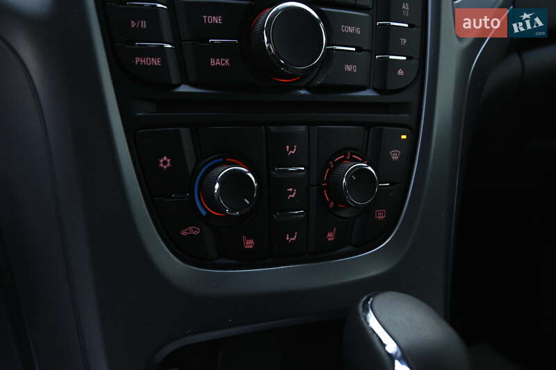 Универсал Opel Astra 2014 в Бердичеве фото 21 Универсал Opel Astra 2014 в Бердичеве