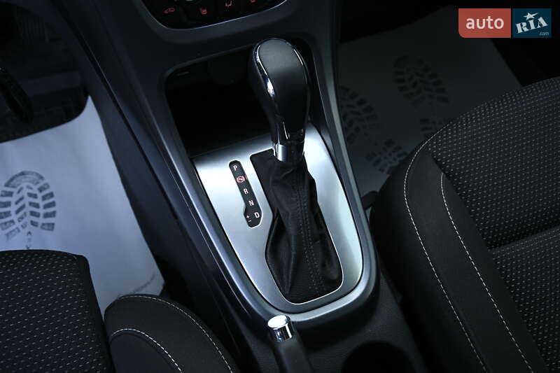 Универсал Opel Astra 2014 в Бердичеве фото 22 Универсал Opel Astra 2014 в Бердичеве