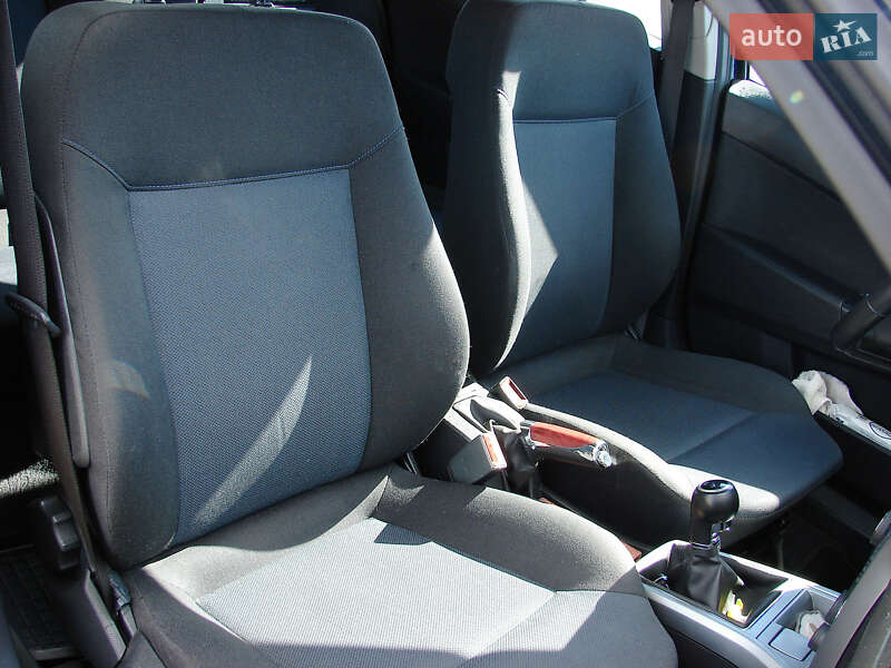 Универсал Opel Astra 2011 в Одессе