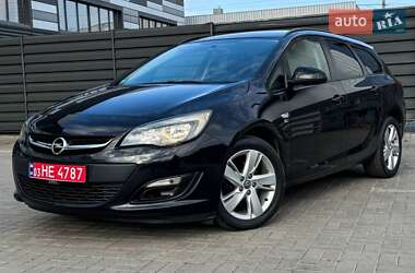 Універсал Opel Astra 2013 в Черкасах