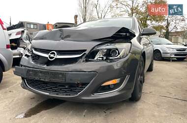Универсал Opel Astra 2012 в Снятине