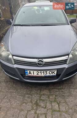 Універсал Opel Astra 2005 в Ставищі