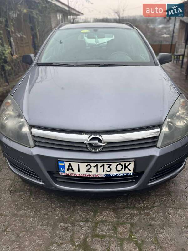 Универсал Opel Astra 2005 в Ставище