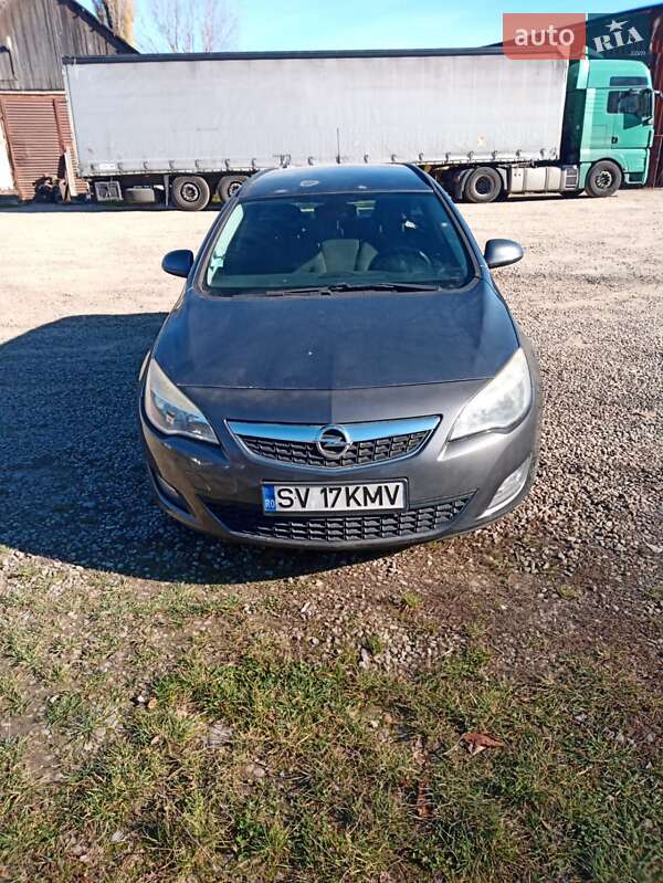 Универсал Opel Astra 2011 в Черновцах фото 5 Универсал Opel Astra 2011 в Черновцах