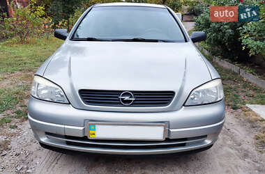 Седан Opel Astra 2007 в Запорожье