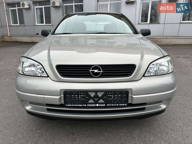 Седан Opel Astra 2008 в Червоному Донце фото 2 Седан Opel Astra 2008 в Червоному Донце