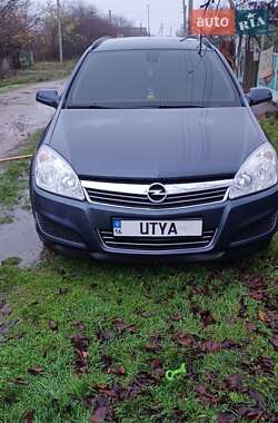 Универсал Opel Astra 2009 в Подольске