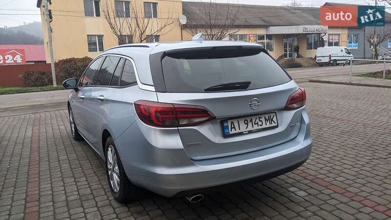 Универсал Opel Astra 2016 в Мукачево