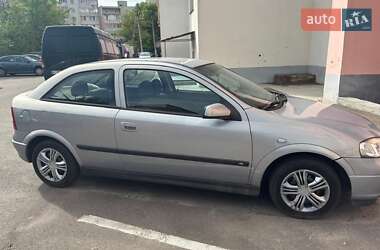 Хэтчбек Opel Astra 2002 в Лубнах