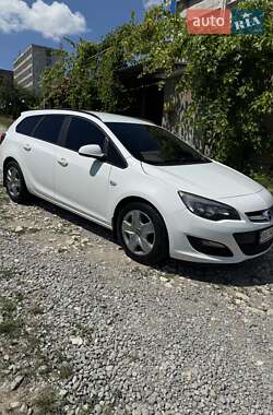 Универсал Opel Astra 2012 в Каменец-Подольском