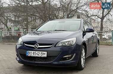 Універсал Opel Astra 2013 в Кременці
