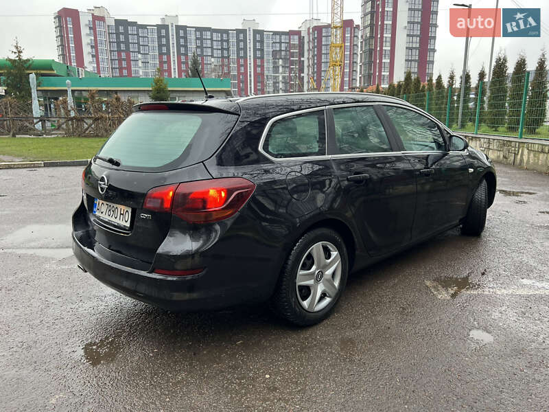 Универсал Opel Astra 2011 в Луцке фото 4 Универсал Opel Astra 2011 в Луцке