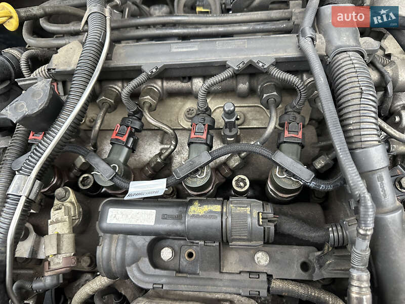 Універсал Opel Astra 2011 в Львові