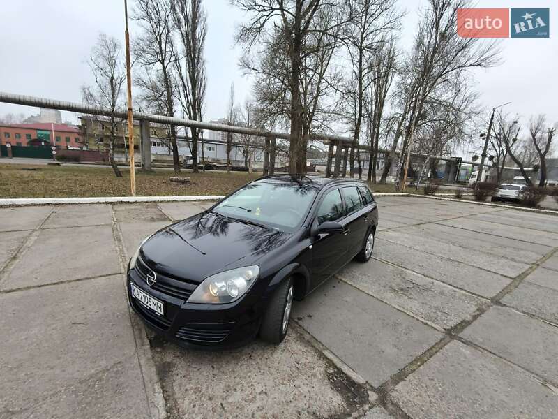 Універсал Opel Astra 2005 в Києві