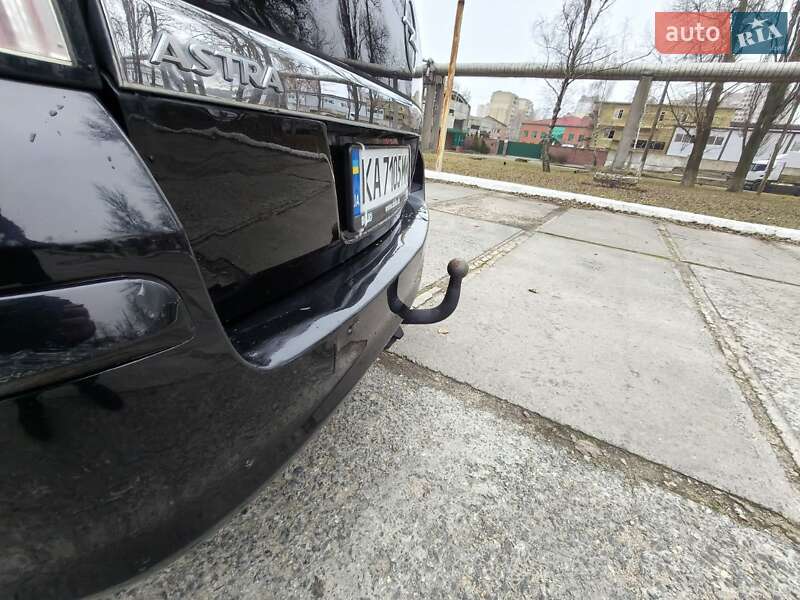 Універсал Opel Astra 2005 в Києві