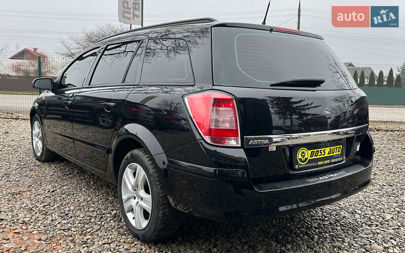 Универсал Opel Astra 2008 в Коломые