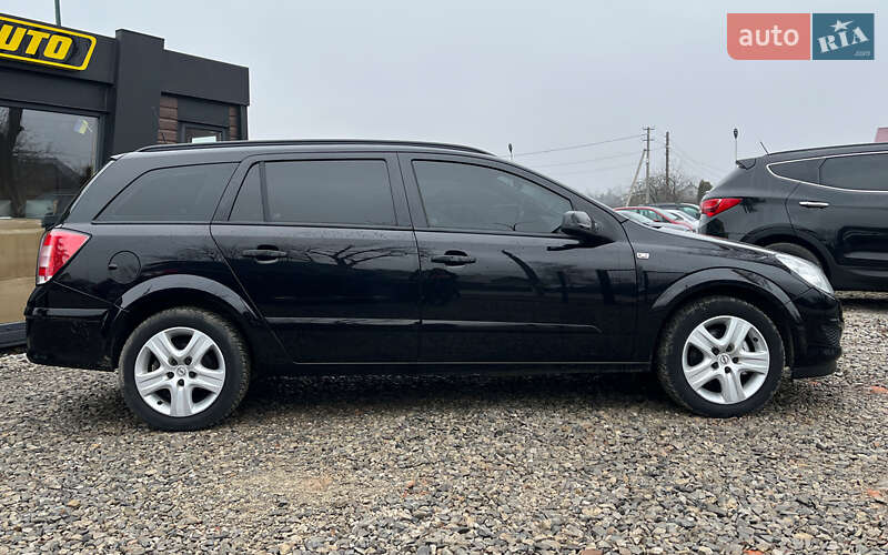 Универсал Opel Astra 2008 в Коломые