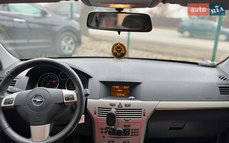 Универсал Opel Astra 2008 в Коломые