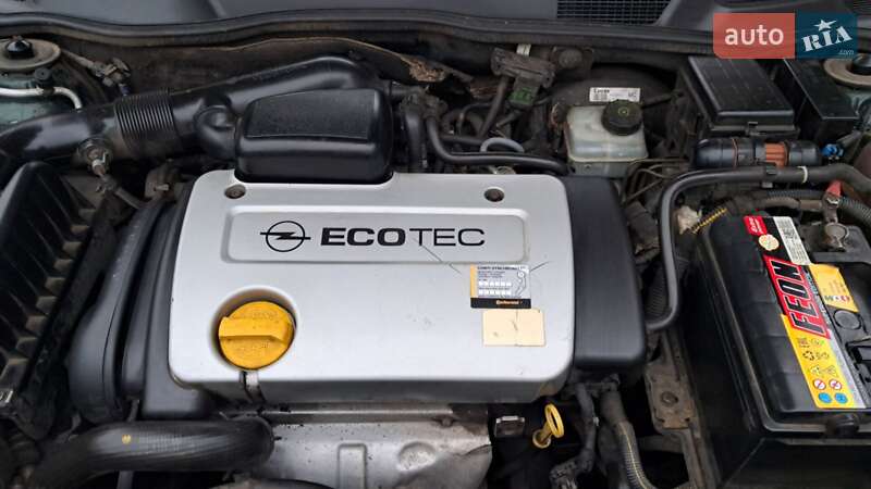 Универсал Opel Astra 1998 в Жвирке